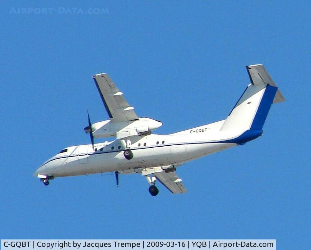 C-GQBT, 1997 De Havilland Canada DHC-8-202 Dash 8 C/N 470, On approach runway 30