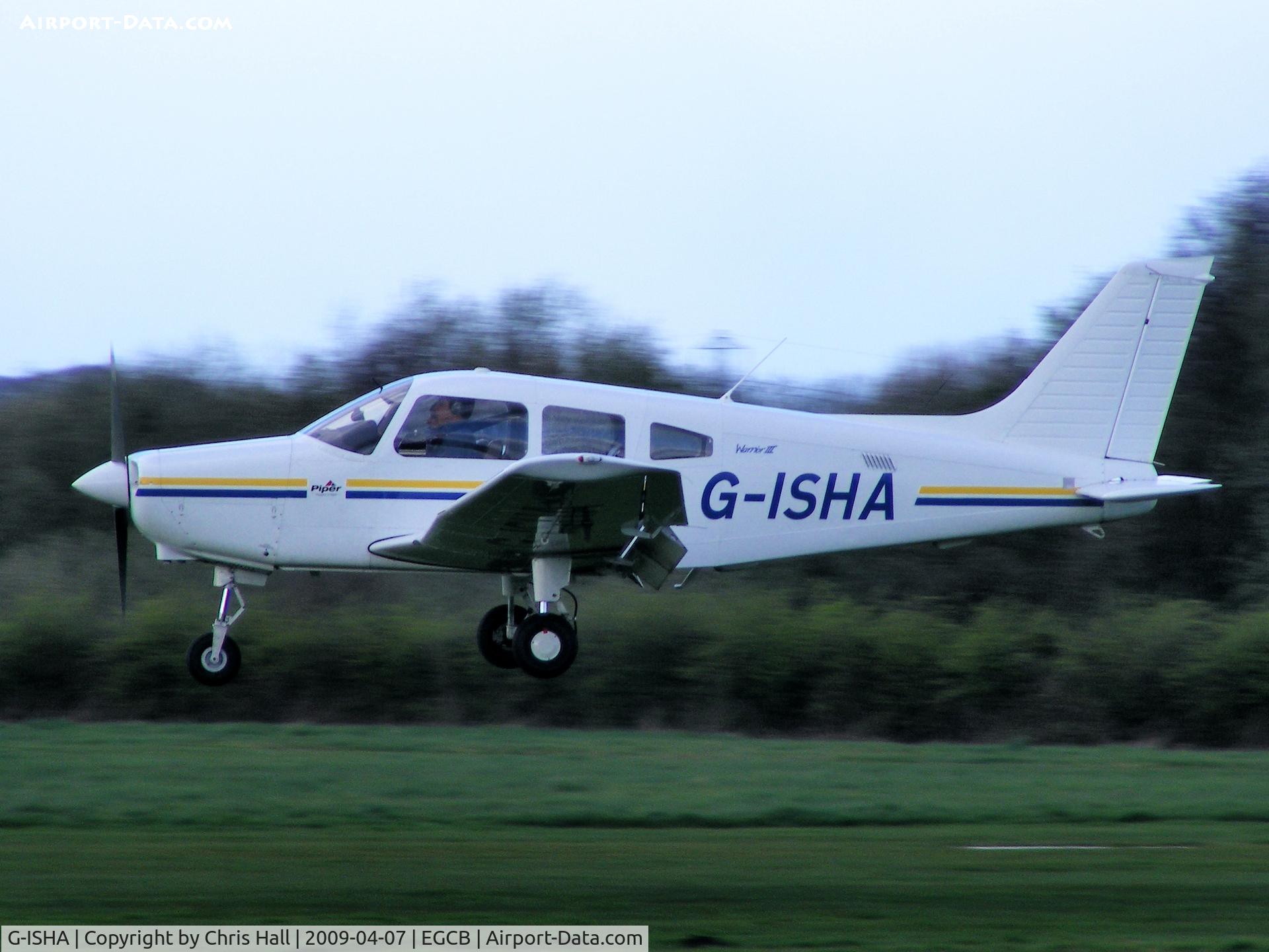 G-ISHA, 2004 Piper PA-28-161 Cherokee Warrior III C/N 2842211, LAC FLYING SCHOOL