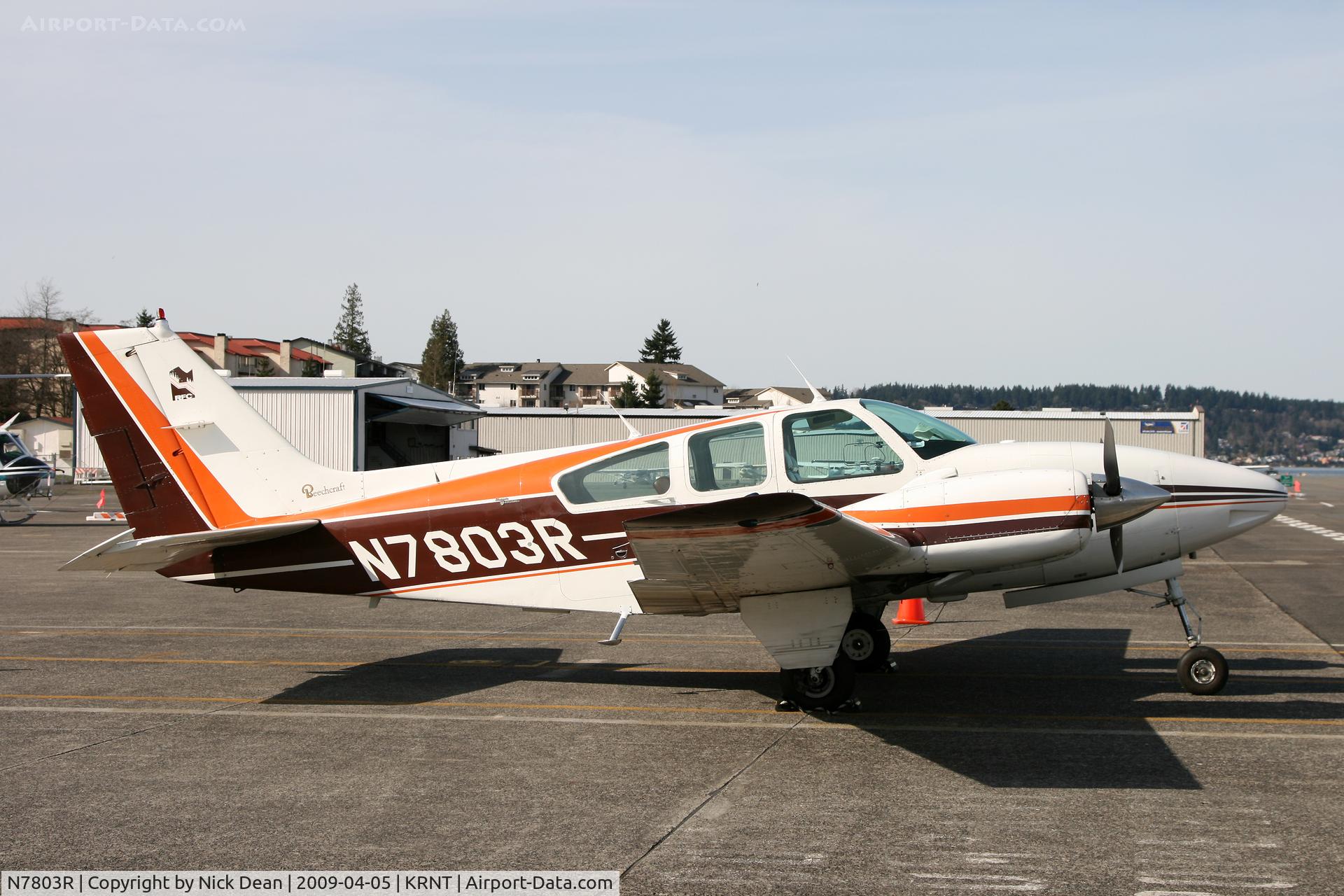 N7803R, 1968 Beech D55 Baron C/N TE-637, KRNT