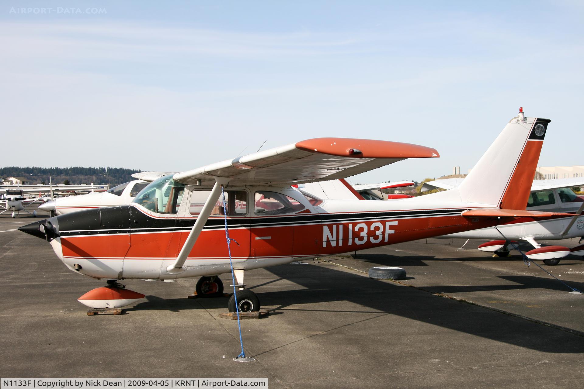 N1133F, 1966 Cessna 172G C/N 17254728, KRNT