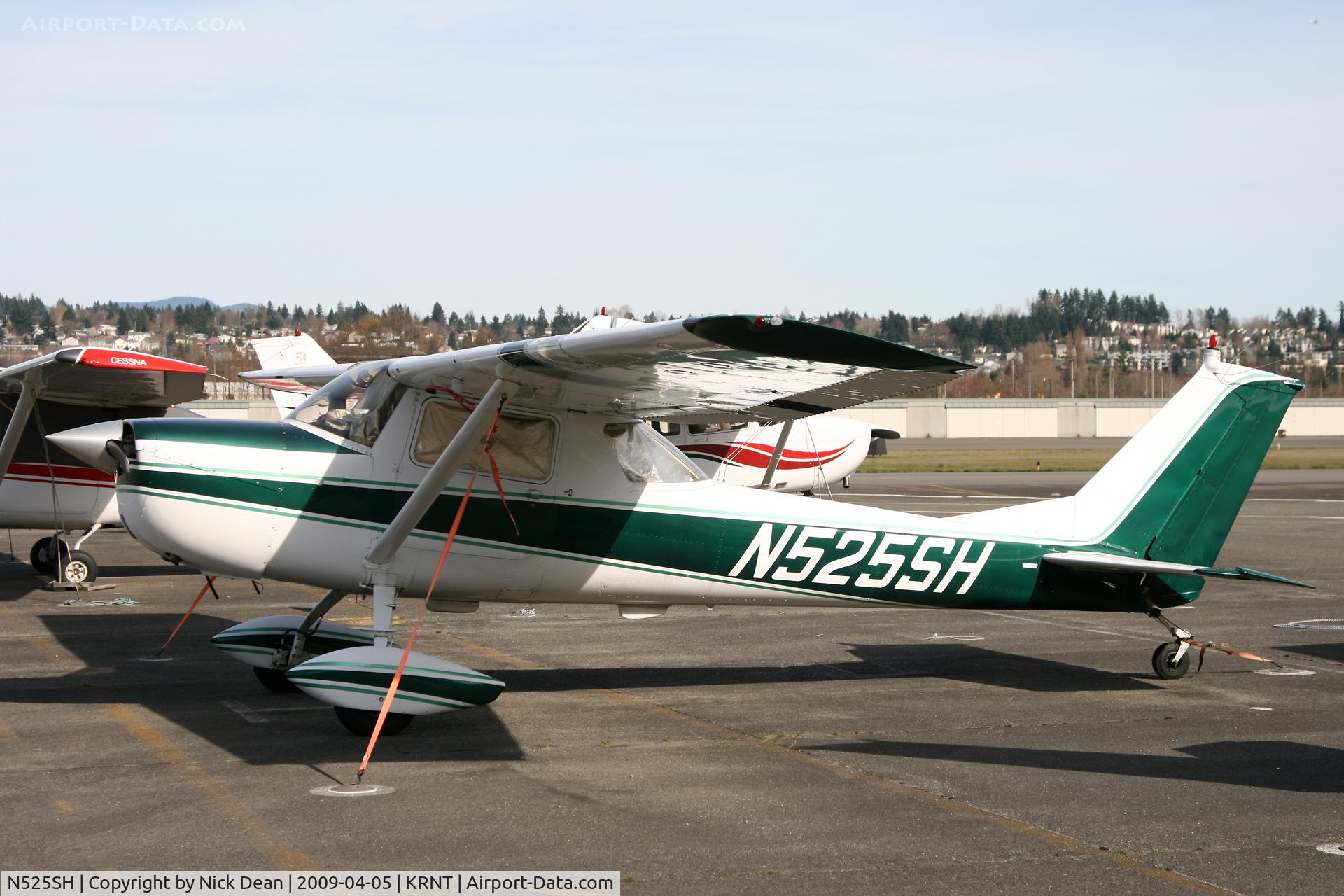N525SH, 1965 Cessna 150F C/N 15062549, KRNT