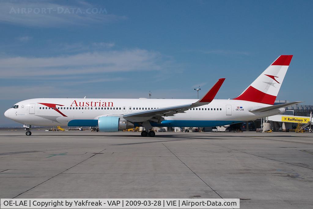 OE-LAE, 2000 Boeing 767-3Z9/ER C/N 30383, Austrian Airlines Boeing 767-300