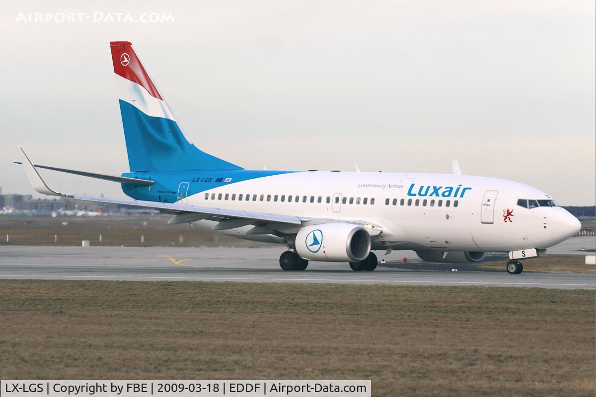 LX-LGS, 2005 Boeing 737-7C9 C/N 33956, line up RW18W