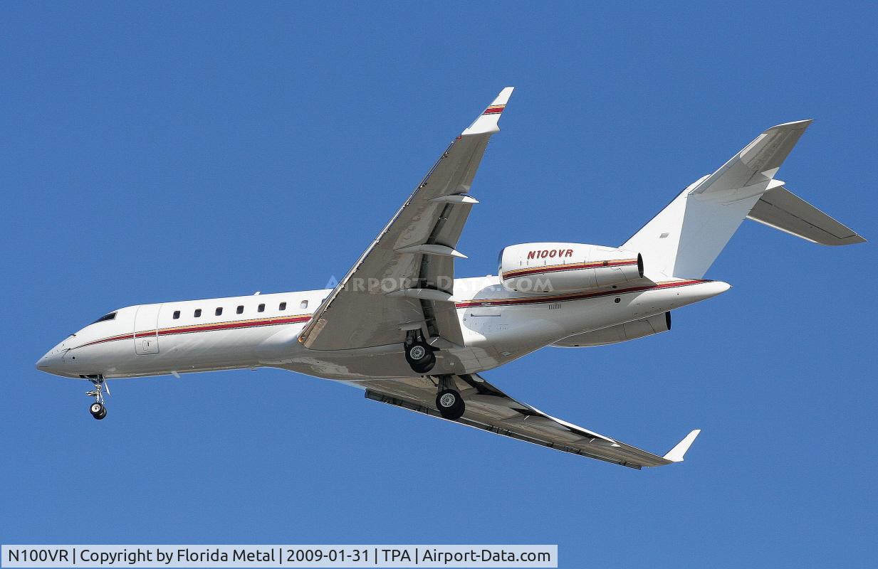N100VR, 2001 Bombardier BD-700-1A10 Global Express C/N 9098, Global Express in for Superbowl