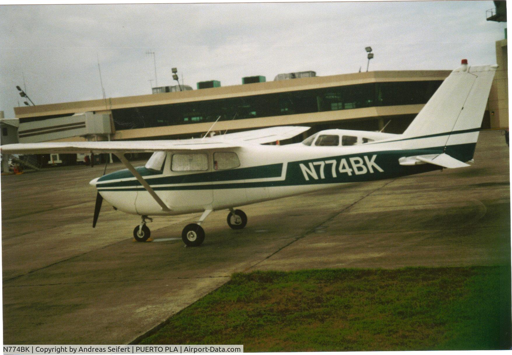 N774BK, 1962 Cessna 172C C/N 17248774, Puerto Plata April 2003