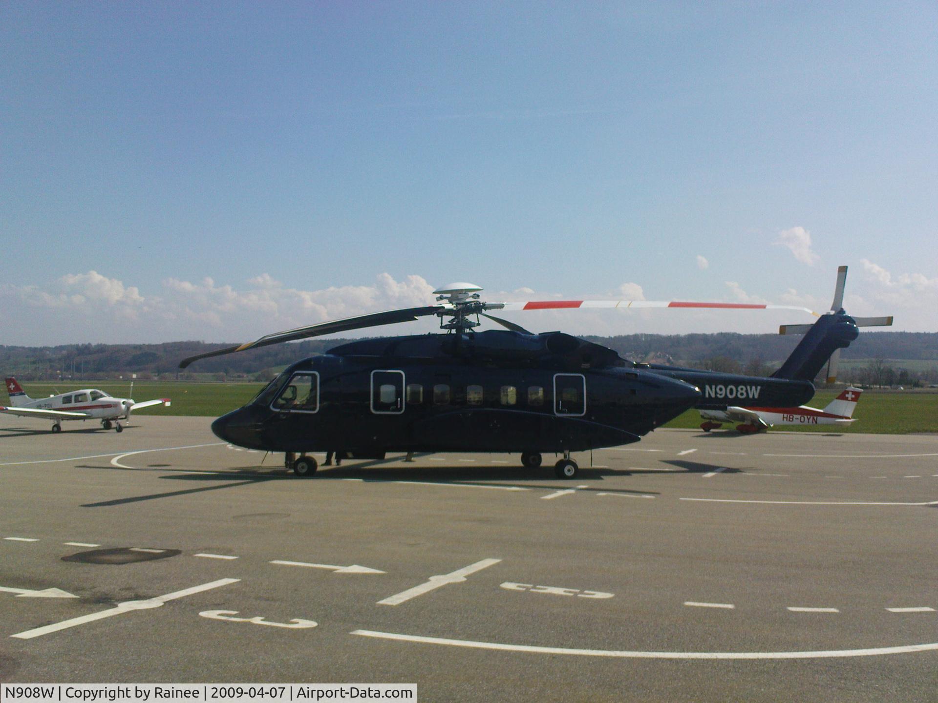 N908W, 2004 Sikorsky S-92A C/N 920007, Airport Grenchen Switzerland