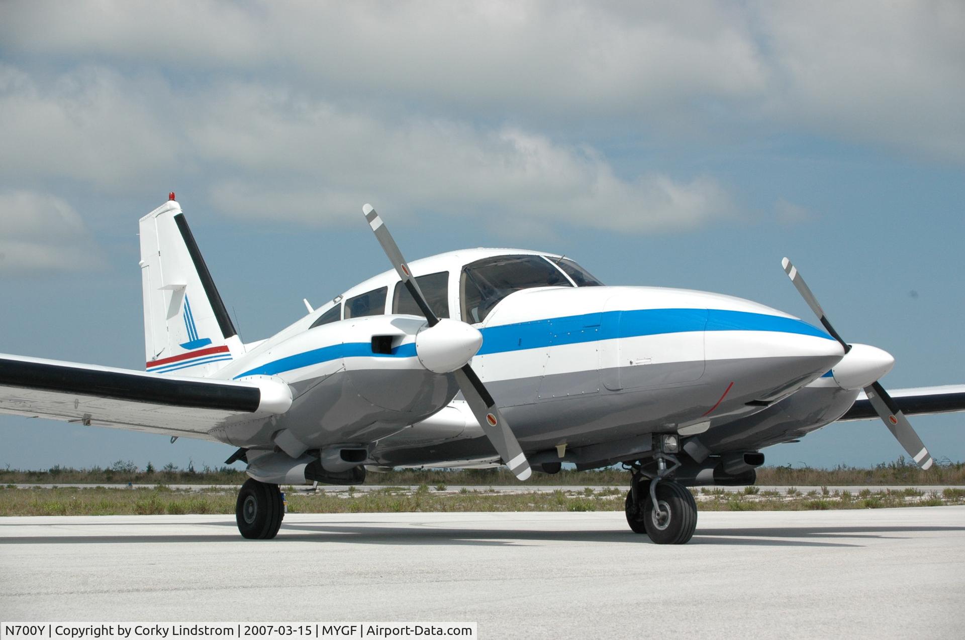 N700Y, Piper PA-23-250 C/N 27-7754076, Freeport Grand Bahama Island Spring 2007