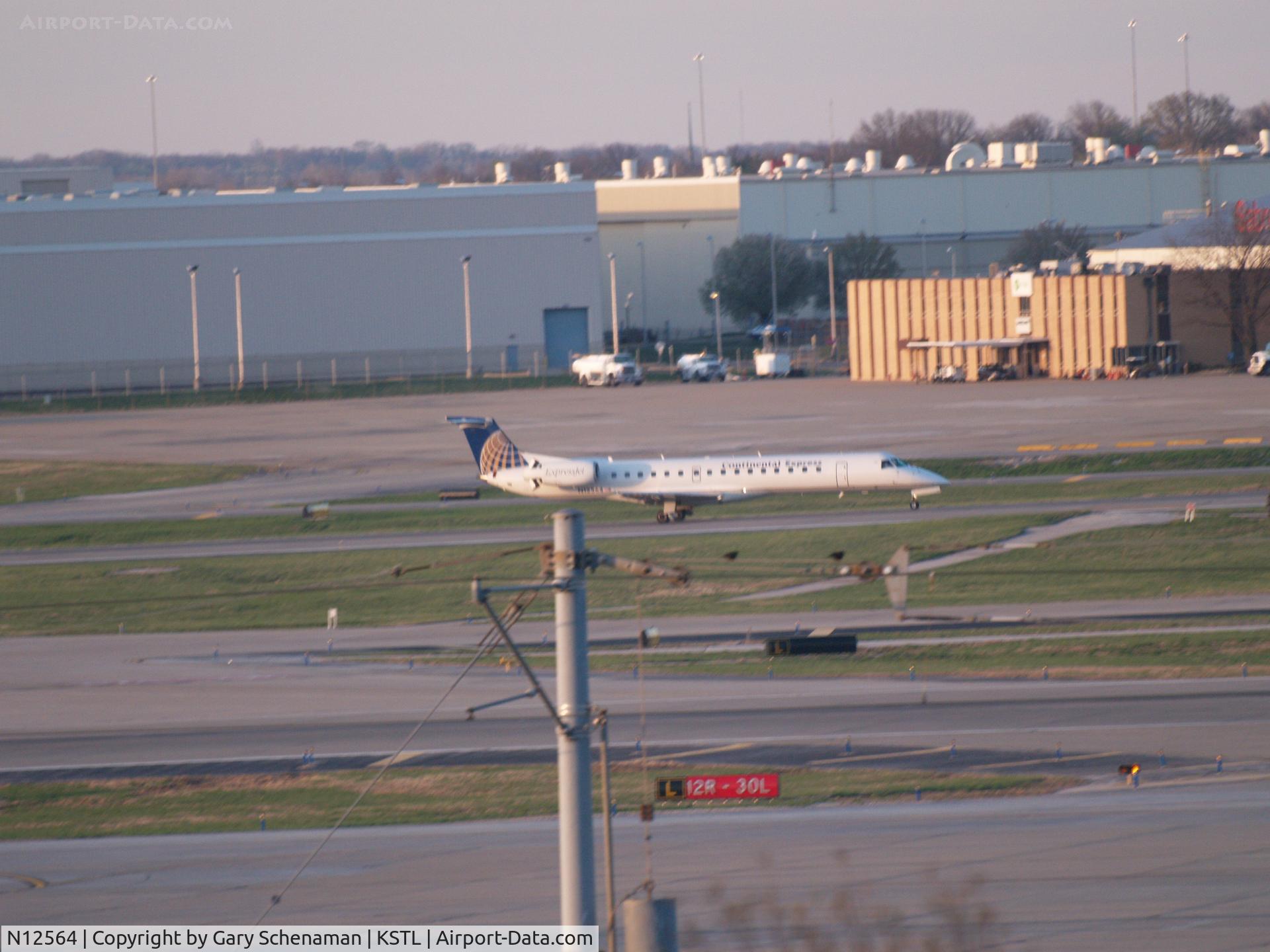 N12564, 2002 Embraer ERJ-145LR (EMB-145LR) C/N 145618, JUST LANDED