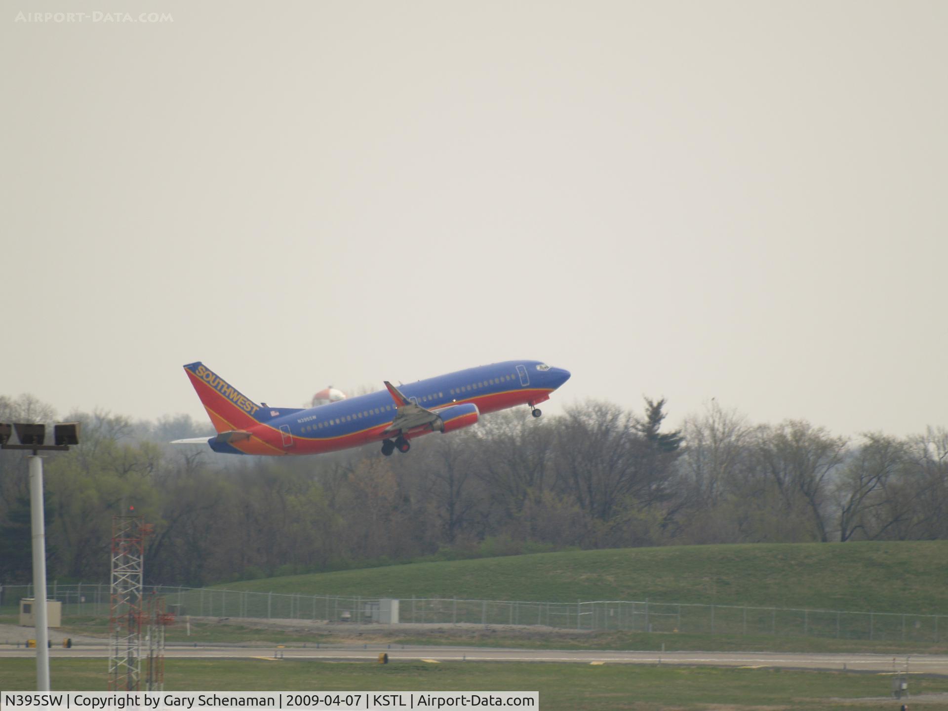 N395SW, 1994 Boeing 737-3H4 C/N 27689, TAKEOFF