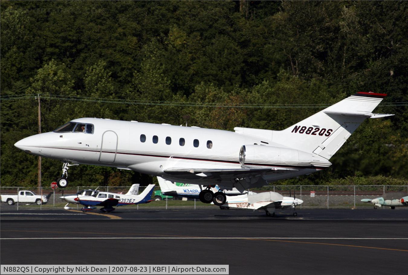 N882QS, 2000 Raytheon Hawker 800XP C/N 258482, KBFI