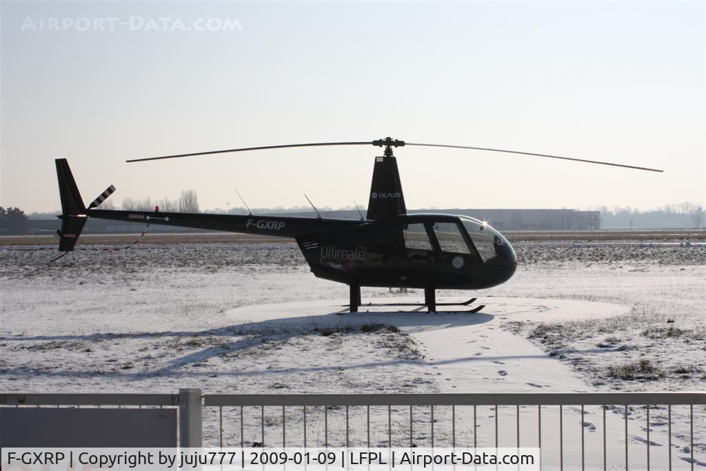 F-GXRP, 2007 Robinson R44 Raven II C/N 11711, at Logne