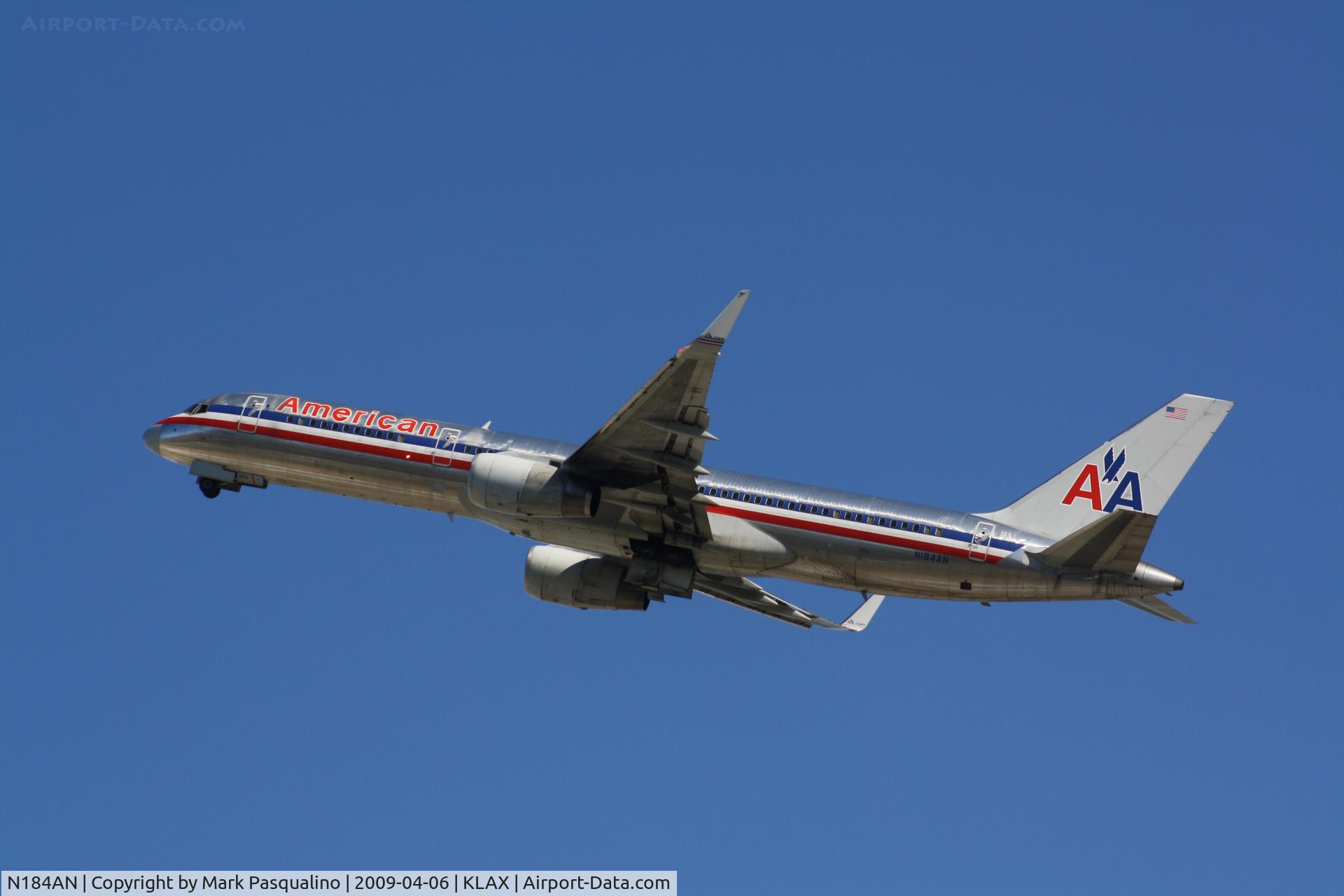 N184AN, 1999 Boeing 757-223 C/N 29594, Boeing 757-200