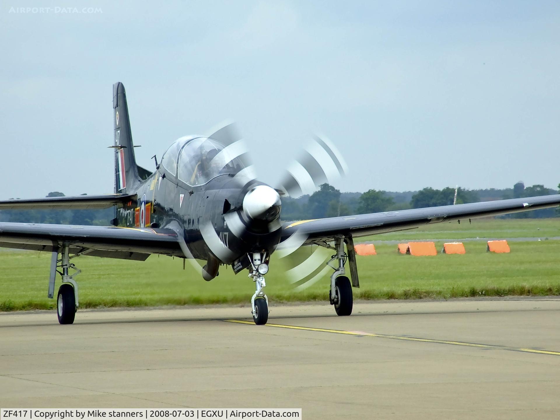 ZF417, 1992 Short S-312 Tucano T1 C/N S136/T107, ZF417 in action at is home base at Linton on ouse