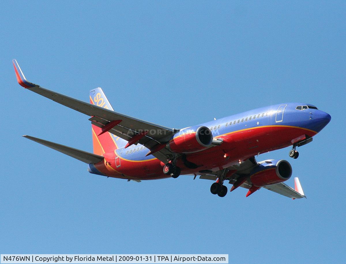 N476WN, 2004 Boeing 737-7H4 C/N 32475, Southwest 737-700