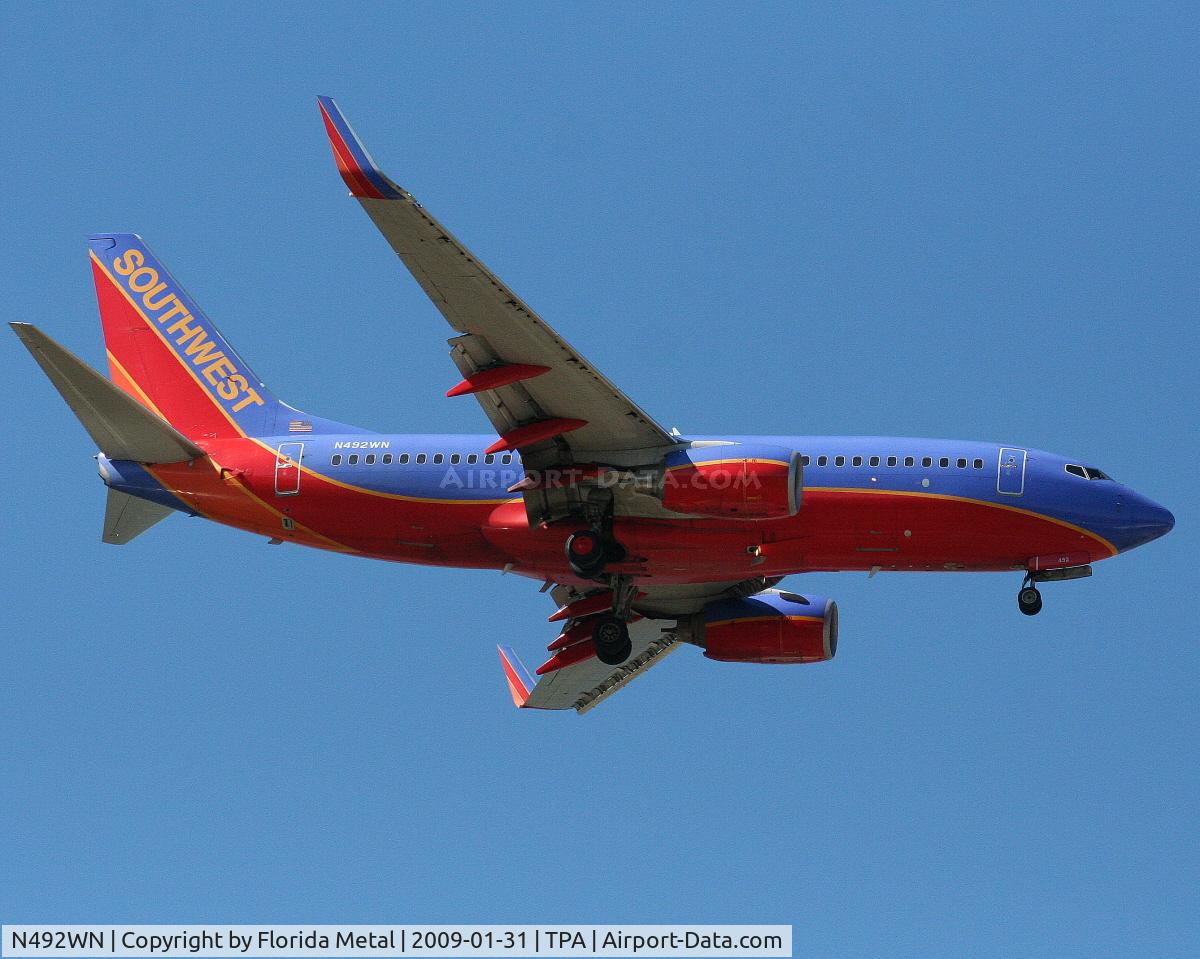 N492WN, 2004 Boeing 737-7H4 C/N 33866, Southwest 737-700