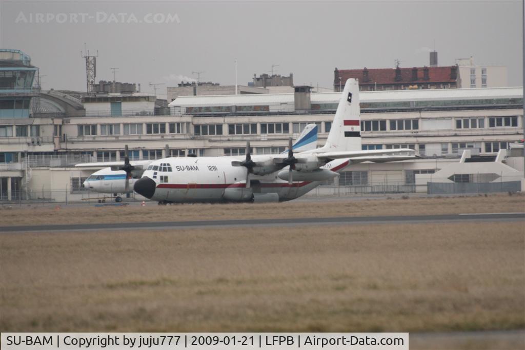 SU-BAM, 1979 Lockheed VC-130H Hercules C/N 382-1803, on transit at Le Bourget