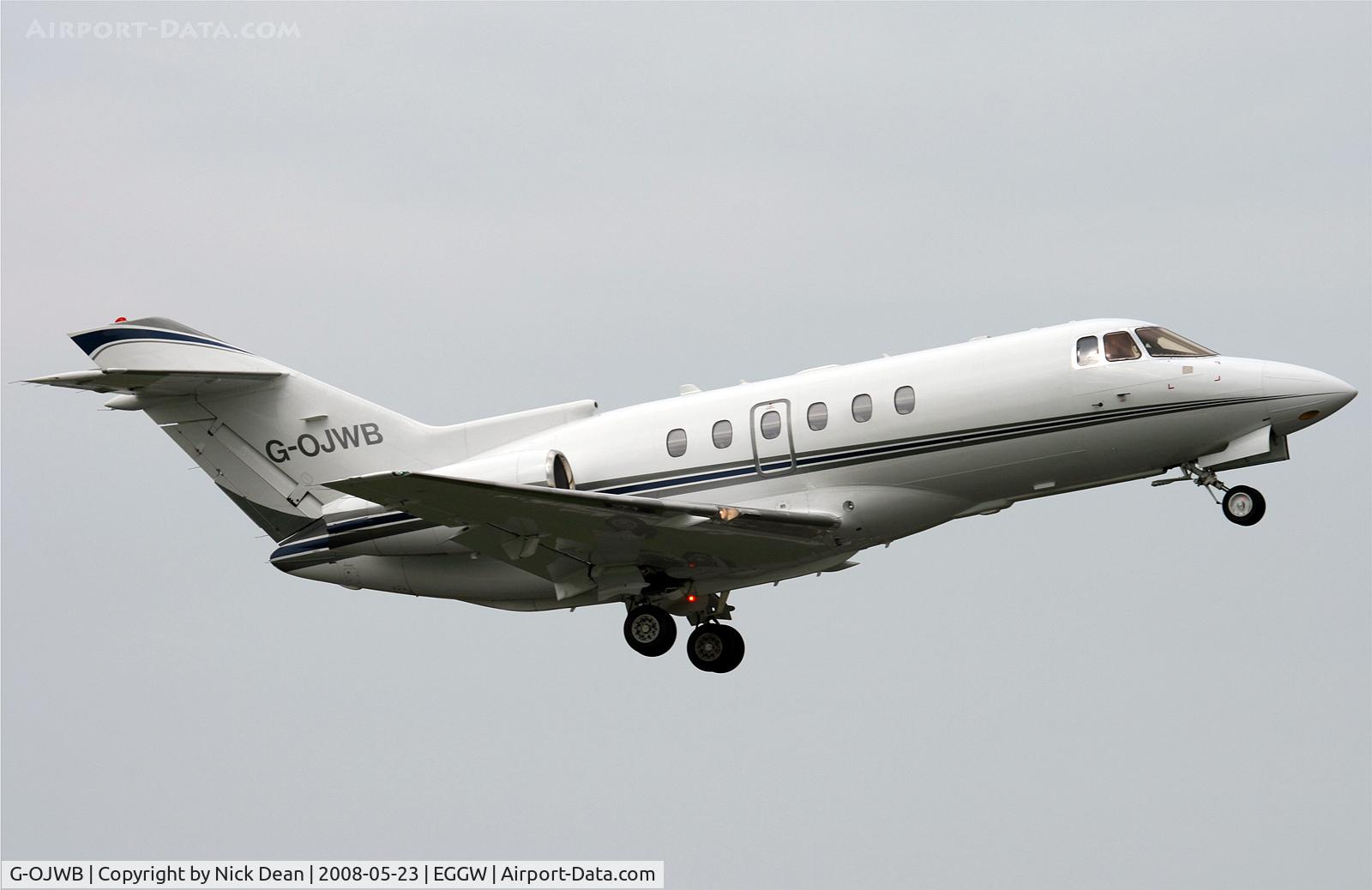 G-OJWB, 2004 Raytheon Hawker 800XP C/N 258674, EGGW