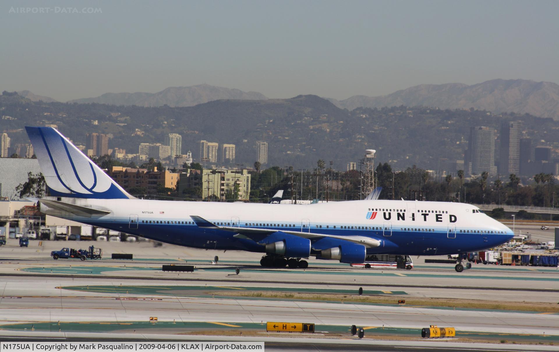 N175UA, 1990 Boeing 747-422 C/N 24382, Boeing 747-400