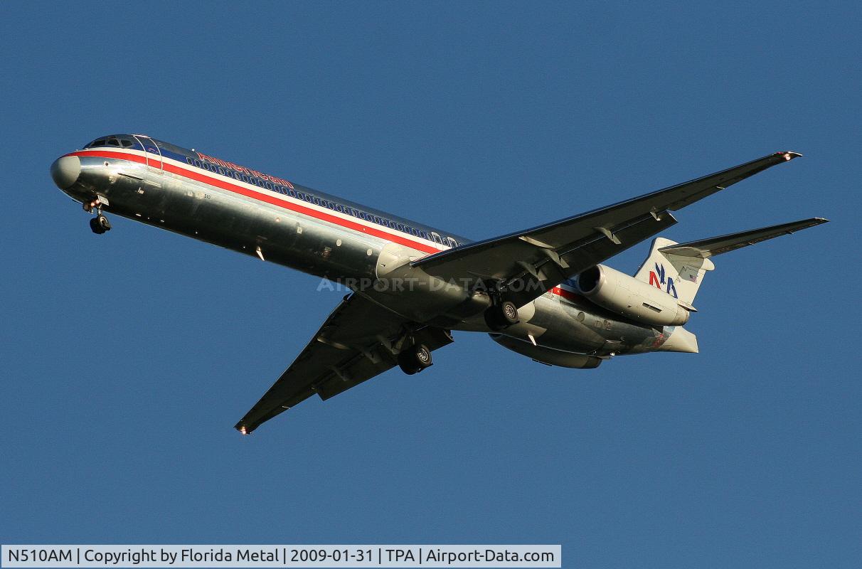 N510AM, 1989 McDonnell Douglas MD-82 (DC-9-82) C/N 49804, American MD-82