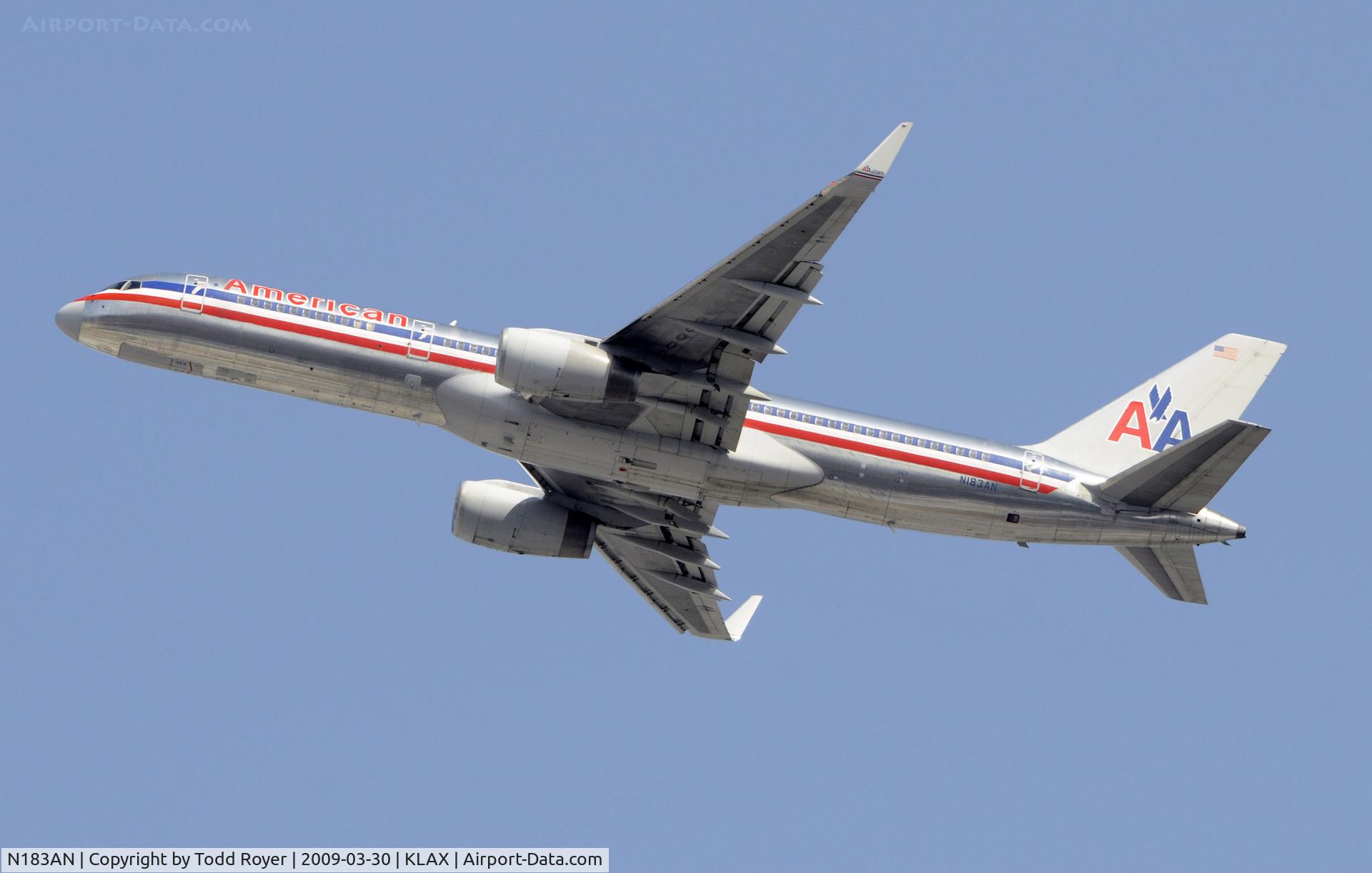 N183AN, 1999 Boeing 757-223 C/N 29593, Departing LAX on 25R