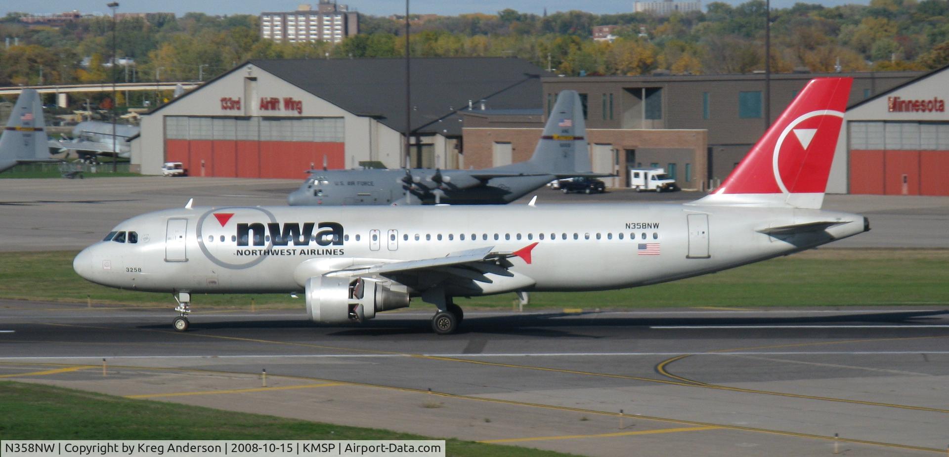 N358NW, 1998 Airbus A320-212 C/N 832, Just landed at KMSP.