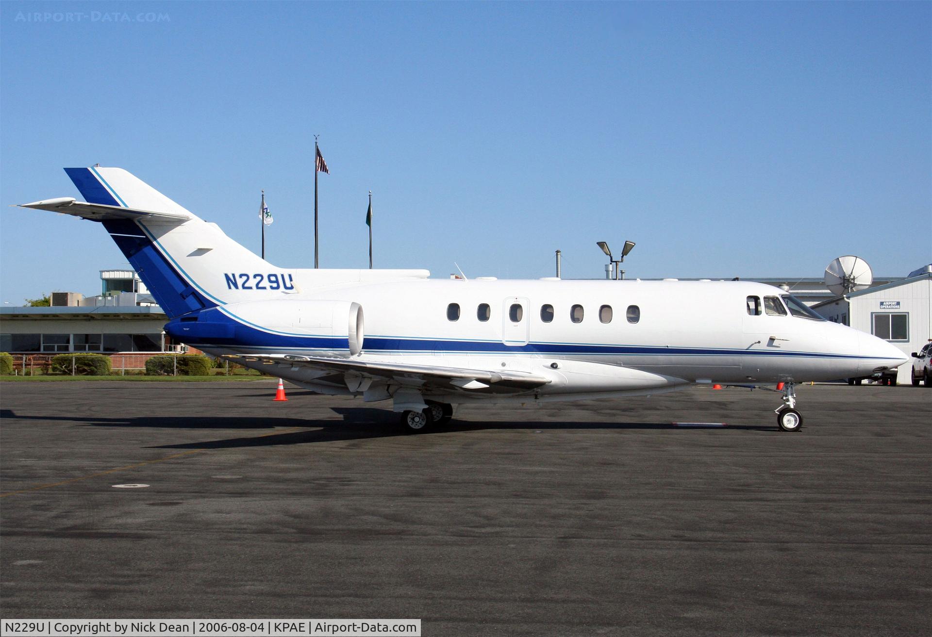 N229U, 1991 British Aerospace BAE125 HAWKER 1000A C/N 259009, KPAE