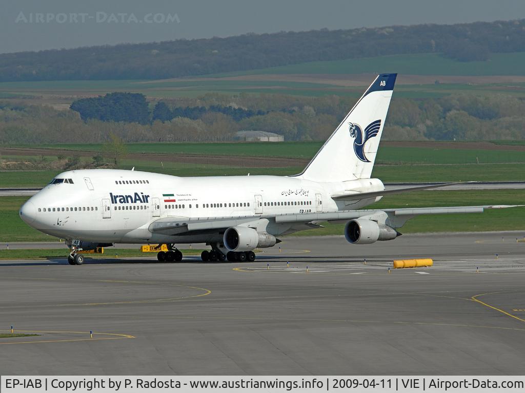 EP-IAB, 1976 Boeing 747SP-86 C/N 20999, Some called the 747SP 