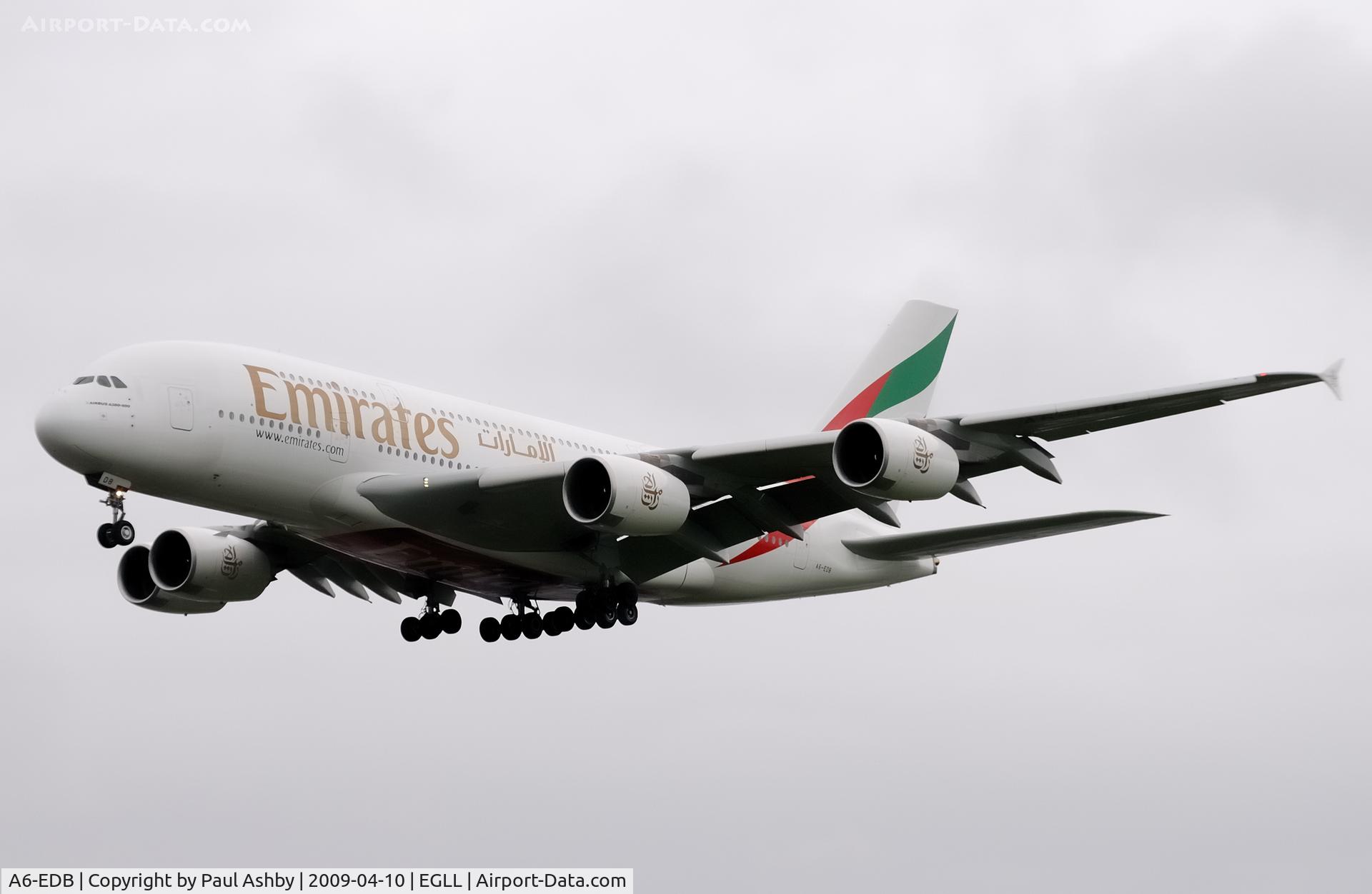 A6-EDB, 2008 Airbus A380-861 C/N 013, Airbus A380