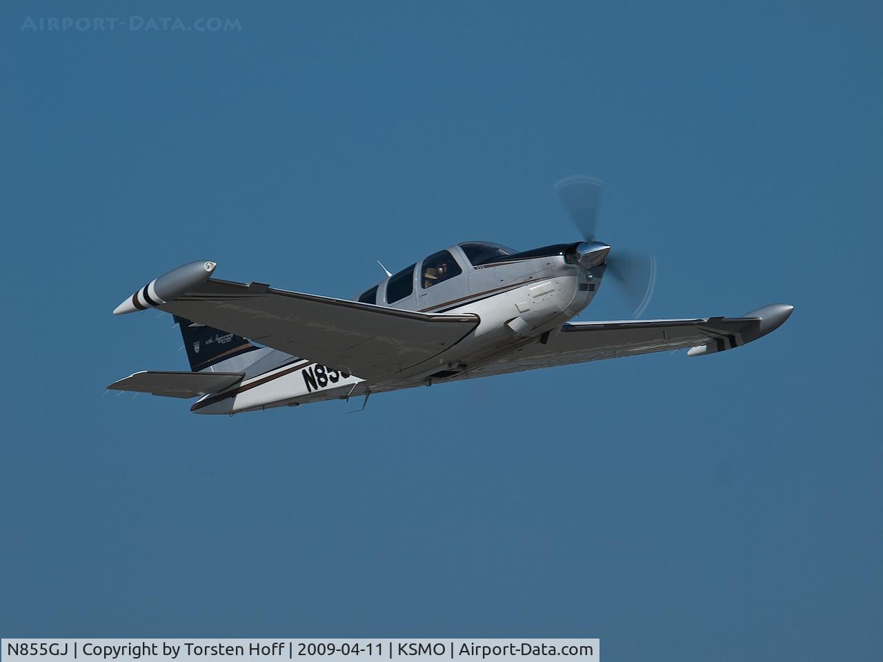 N855GJ, 2007 Hawker Beechcraft Corp G36 Bonanza C/N E-3794, N855GJ departing from RWY 03