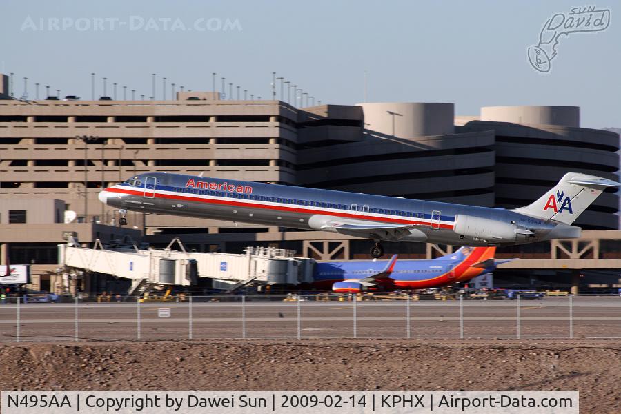 N495AA, 1989 McDonnell Douglas MD-82 (DC-9-82) C/N 49733, N495AA