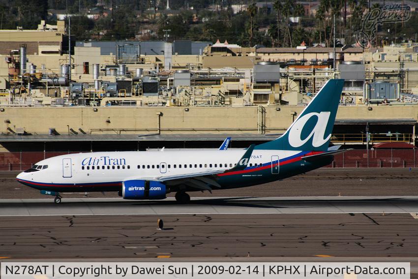 N278AT, 2005 Boeing 737-76N C/N 32665, 737