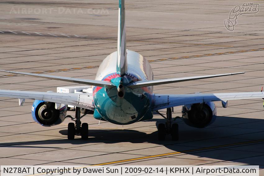 N278AT, 2005 Boeing 737-76N C/N 32665, PHX