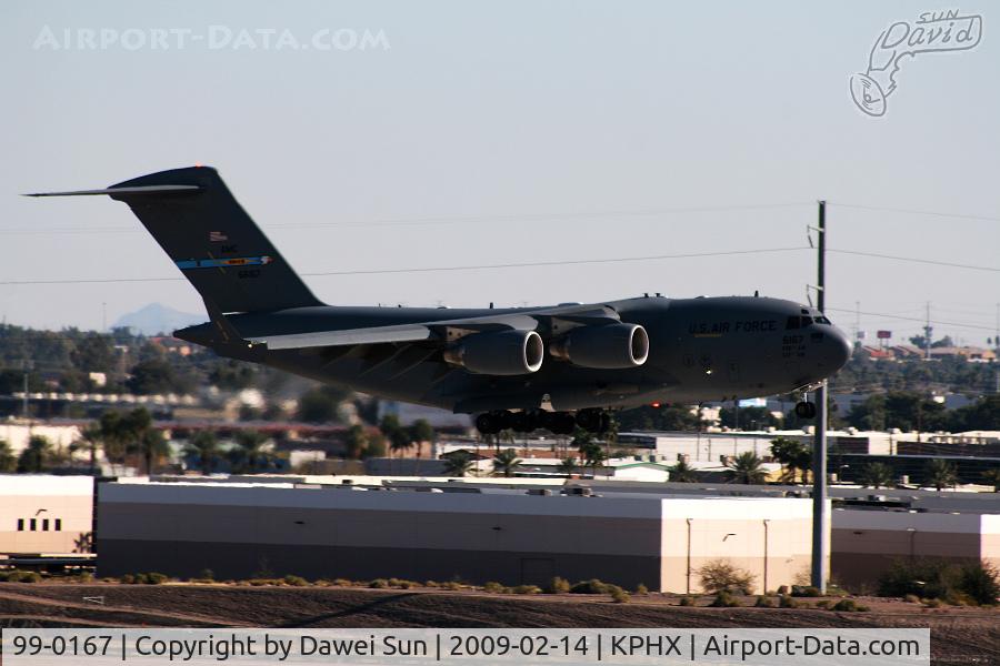 99-0167, 1999 Boeing C-17A Globemaster III C/N 50071/P-67, KPHX