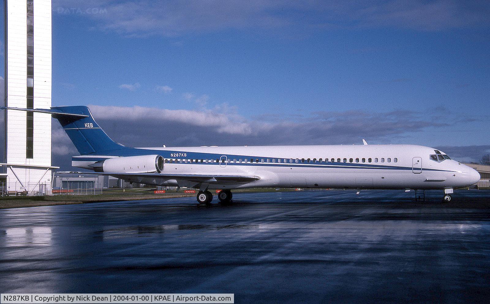 N287KB, 1987 McDonnell Douglas DC-9-87 (MD87) C/N 49768, KPAE