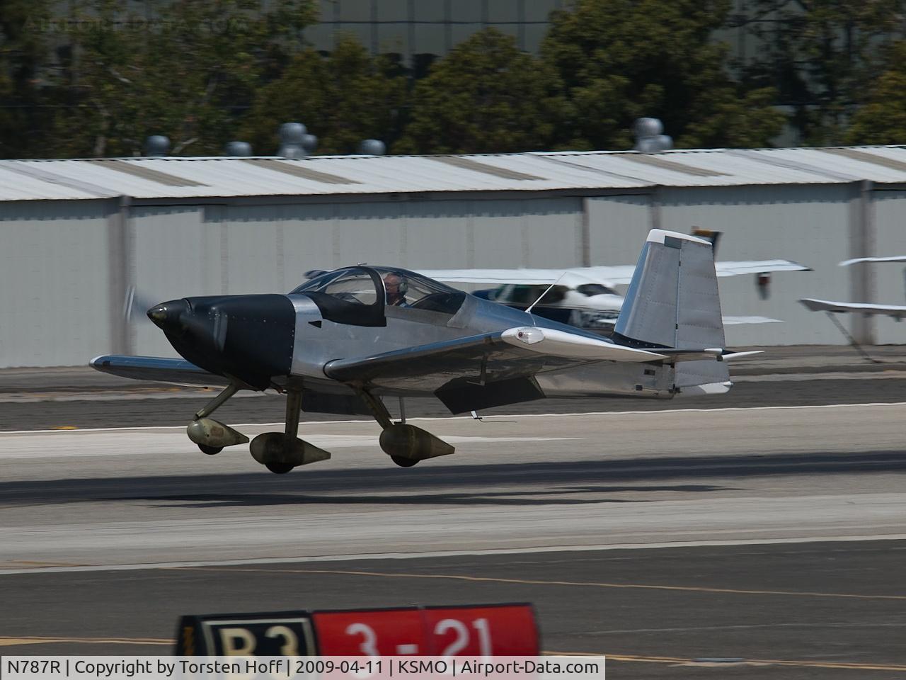 N787R, Vans RV-7A C/N 72913, N787R arriving on RWY 21