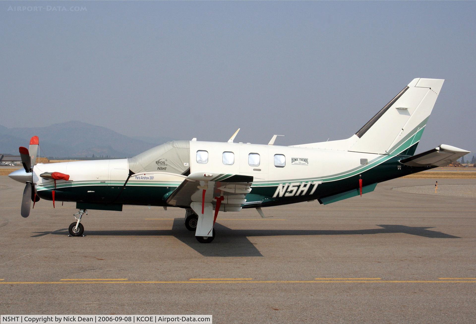 N5HT, Socata TBM-700 C/N 9, KCOE