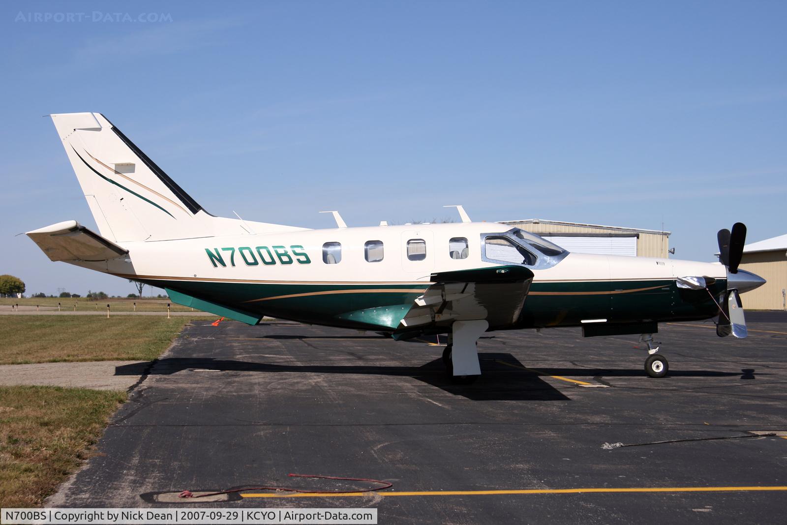 N700BS, 1991 Socata TBM-700 C/N 011, KCYO