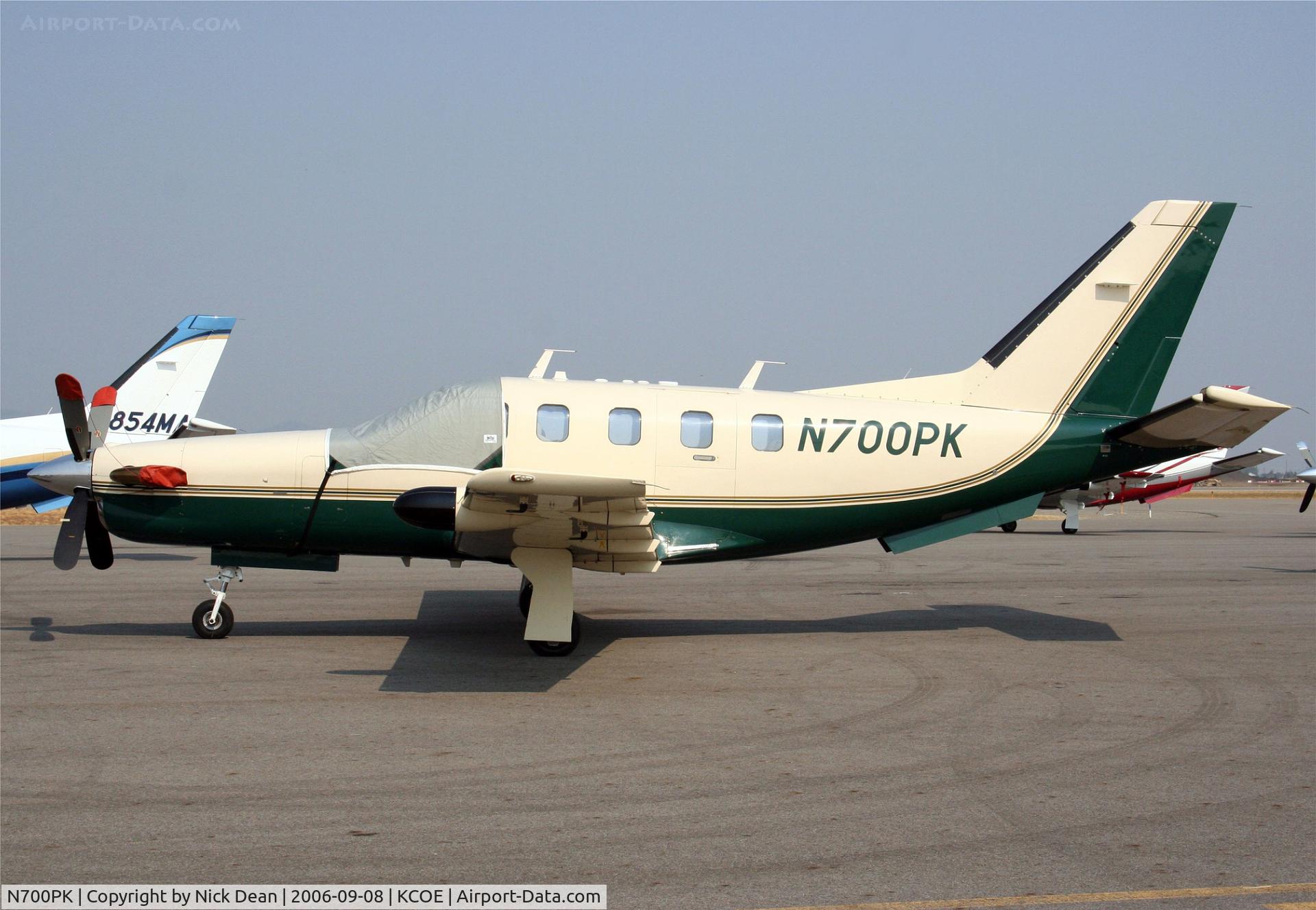 N700PK, 1994 Socata TBM-700 C/N 052, KCOE