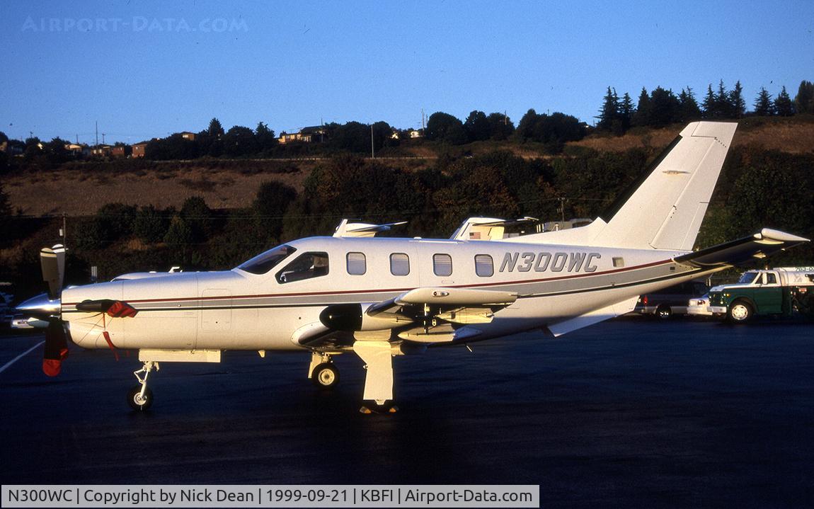 N300WC, Socata TBM-700 C/N 82, KBFI