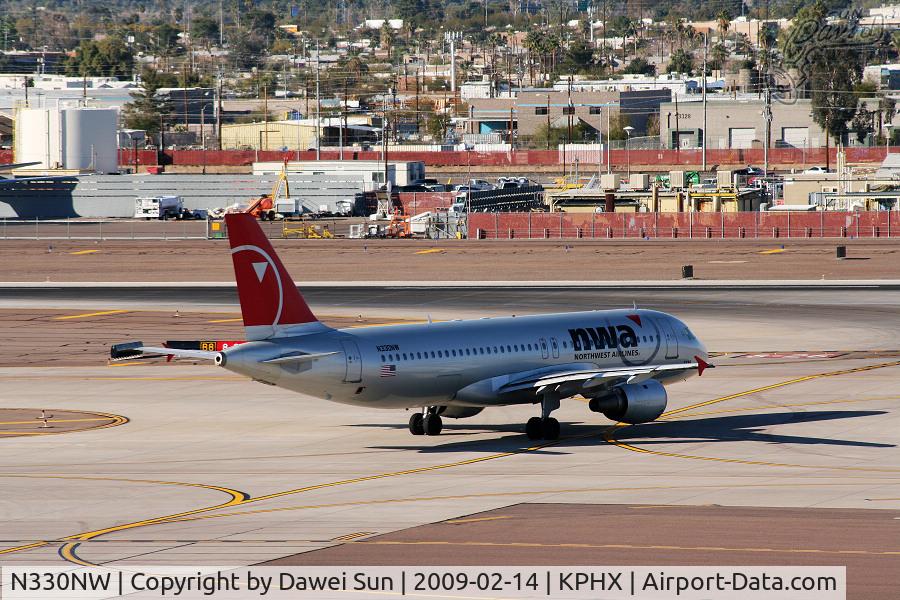 N330NW, 1992 Airbus A320-211 C/N 307, 320