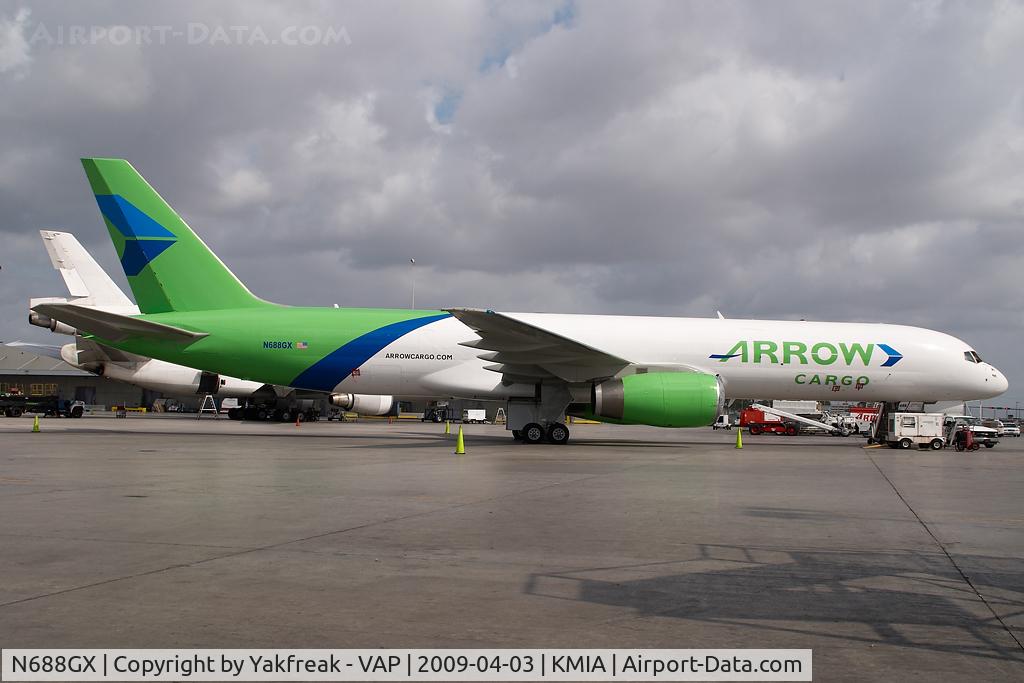 N688GX, Boeing 757-225 C/N 22688, Arrow Air Boeing 757-200