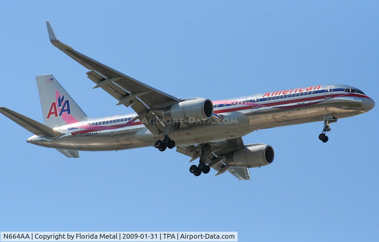 N664AA, 1992 Boeing 757-223 C/N 25298, American Airlines Breast Cancer Awareness 757