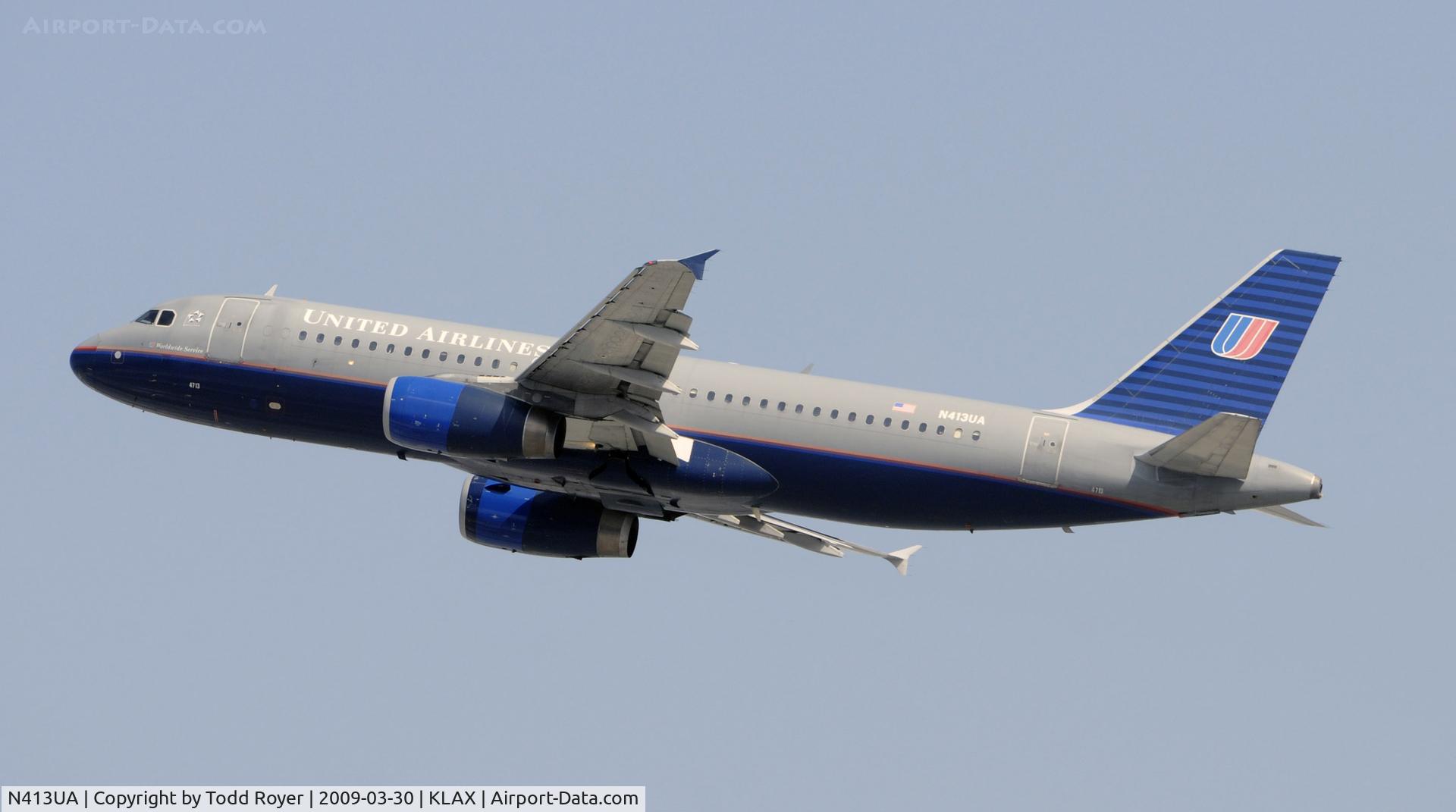 N413UA, 1994 Airbus A320-232 C/N 470, Departing LAX on 25R
