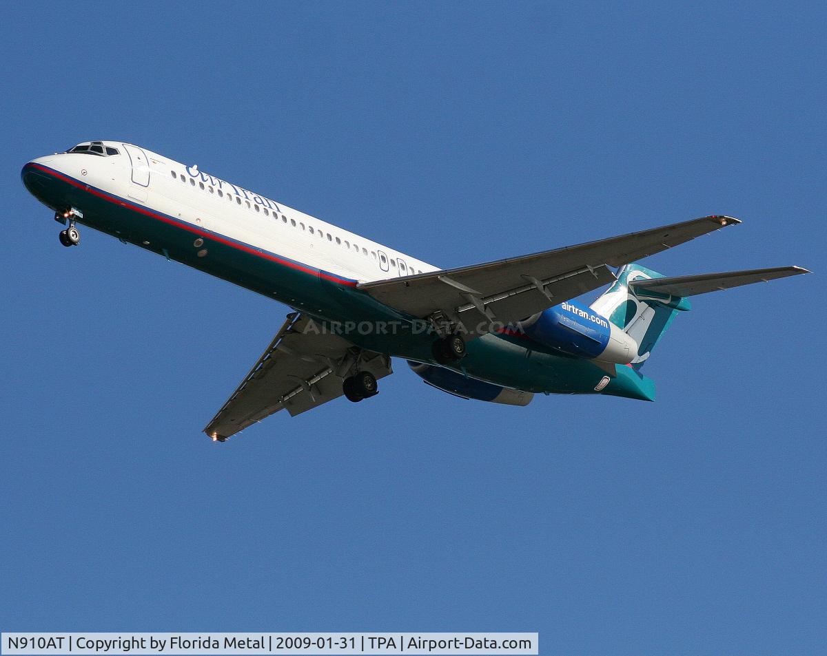 N910AT, 2001 Boeing 717-200 C/N 55086, Air Tran 717