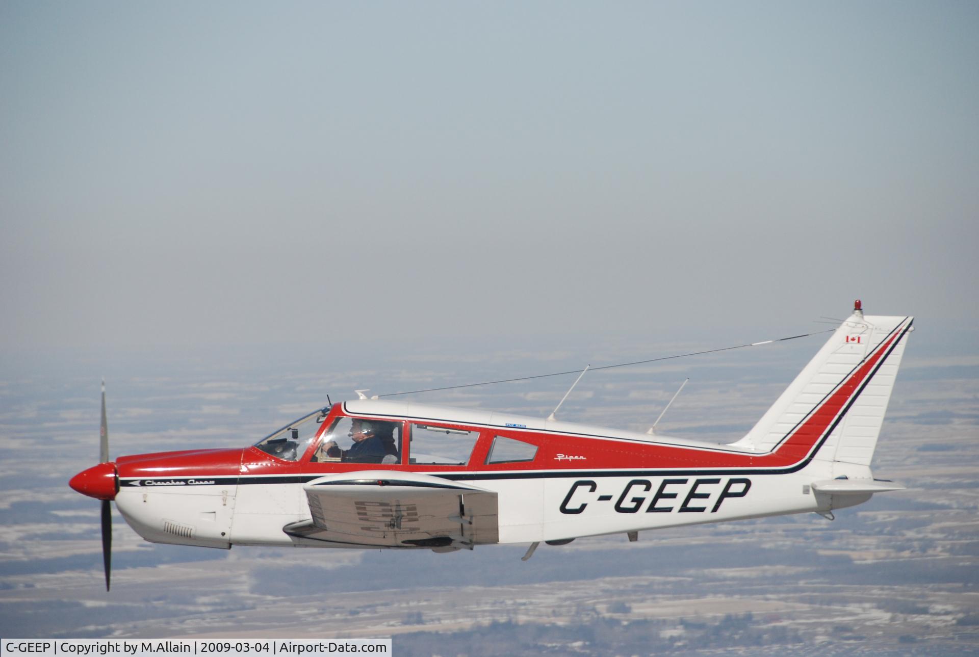 C-GEEP, 1970 Piper PA-28R-180 Cherokee Arrow C/N 28R-31086, C-GEEP inflight