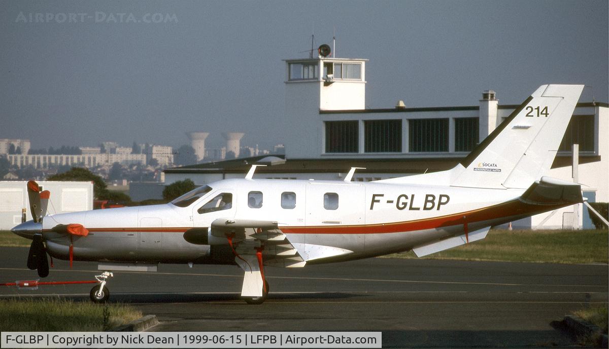 F-GLBP, Socata TBM-700 C/N 129, LFPB