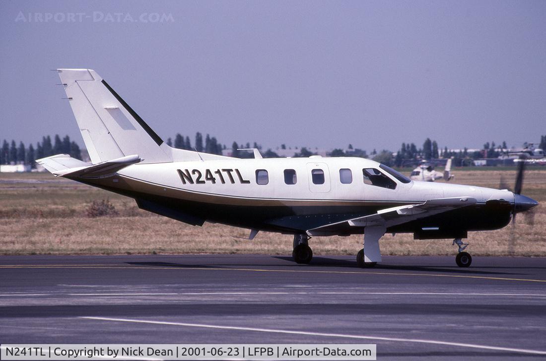 N241TL, 1999 Socata TBM-700 C/N 150, LFPB