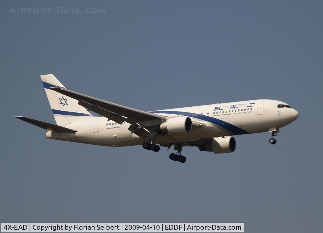 4X-EAD, 1984 Boeing 767-258/ER C/N 22975, Short final rwy 07R