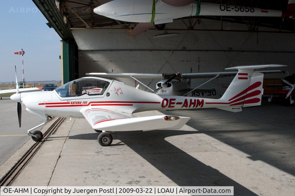 OE-AHM, HOAC DV-20 Katana C/N 20080, HOAC Austria DV 20