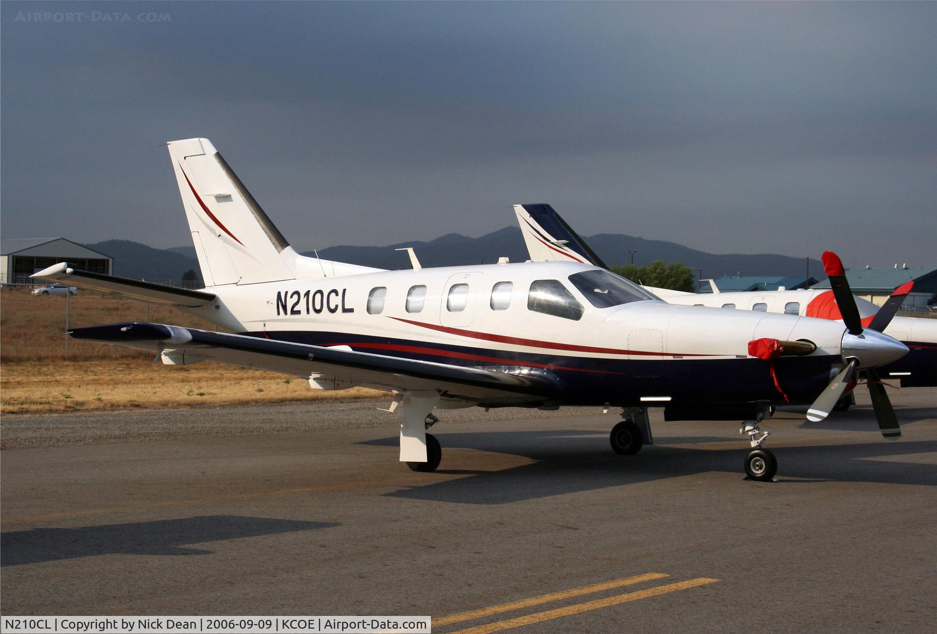 N210CL, 2004 Socata TBM-700 C/N 303, KCOE